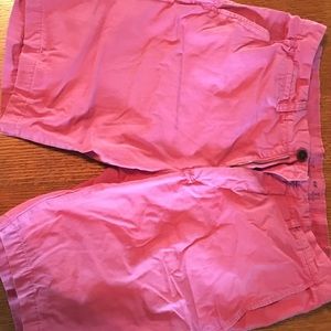 H&M pink shorts